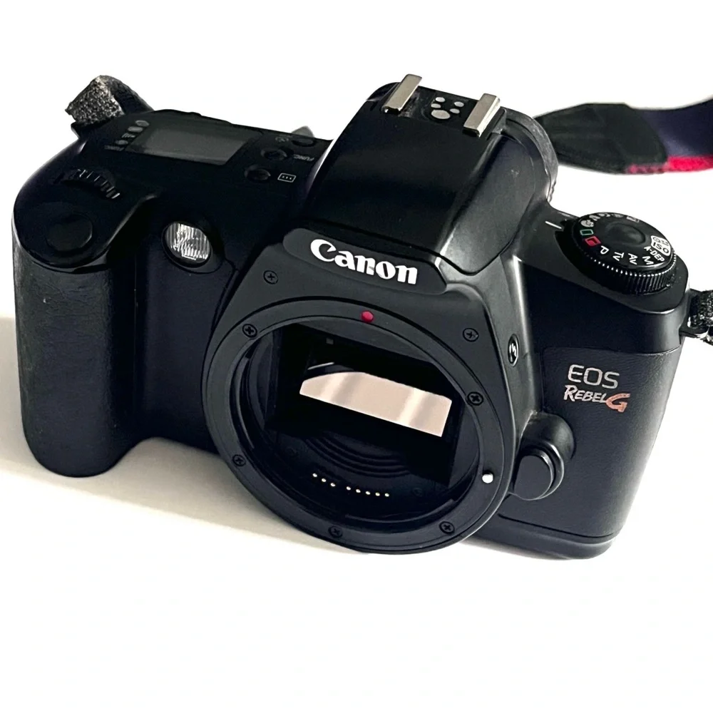 Canon EOS Rebel G 35mm FILM SLR Analog Camera - BODY ONLY